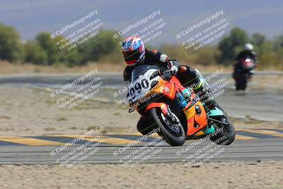 media/Mar-21-2025-CVMA Friday Practice (Fri) [[30cd4fe323]]/5-Racer 4/Session 4 (Turn 16)/